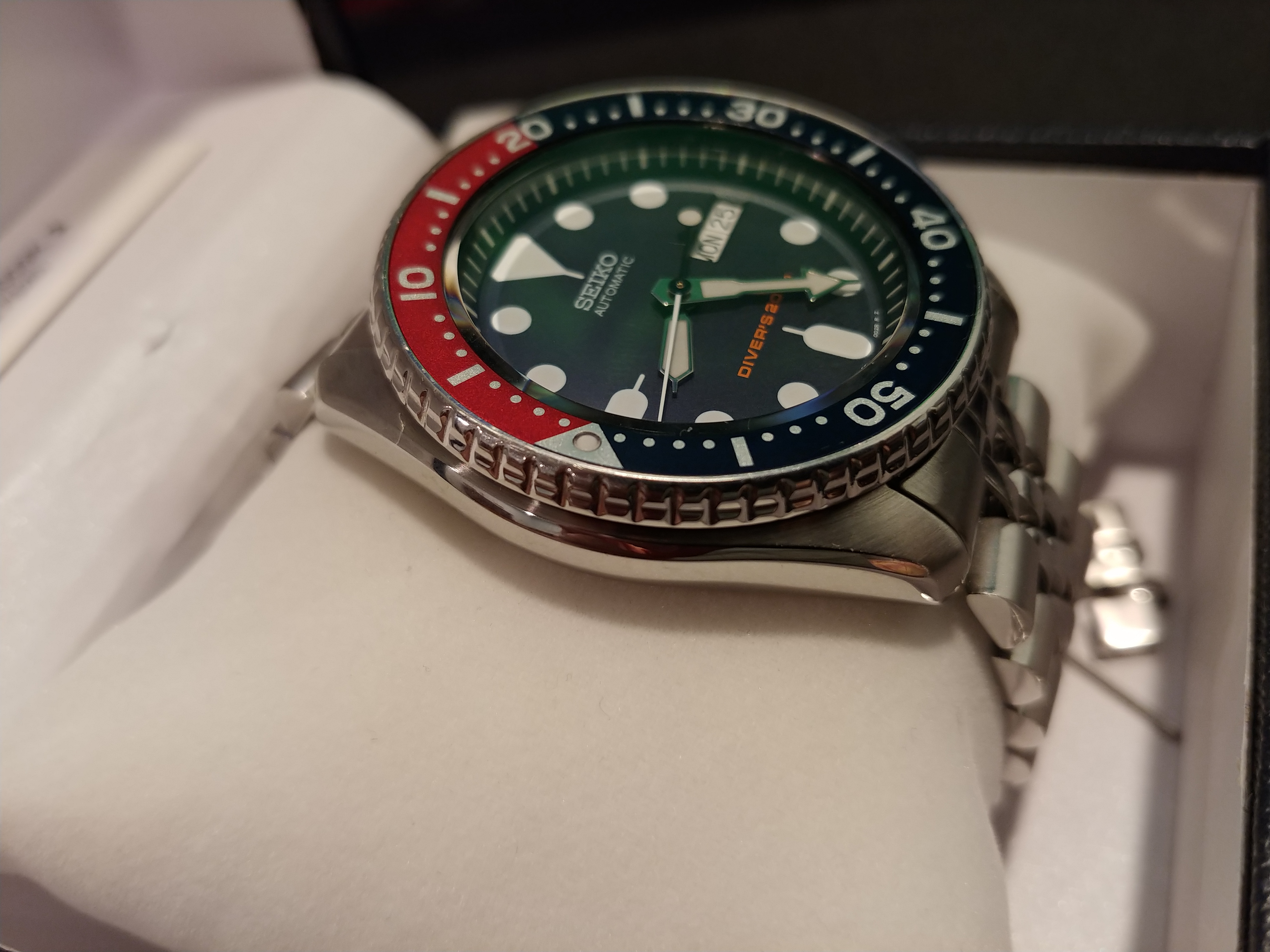 Wts Seiko Skx With Jubilee Watchcharts