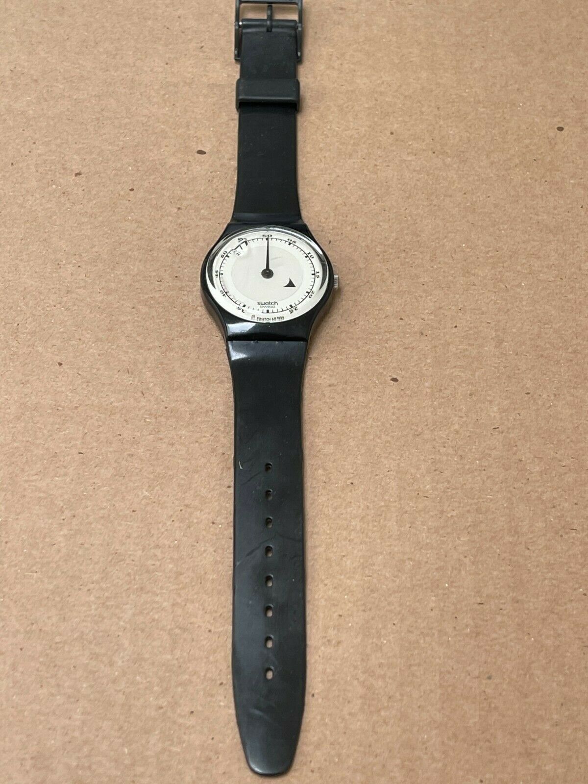 Vintage Swatch Turnover GB417 Black Mystery Dial Watch 1995