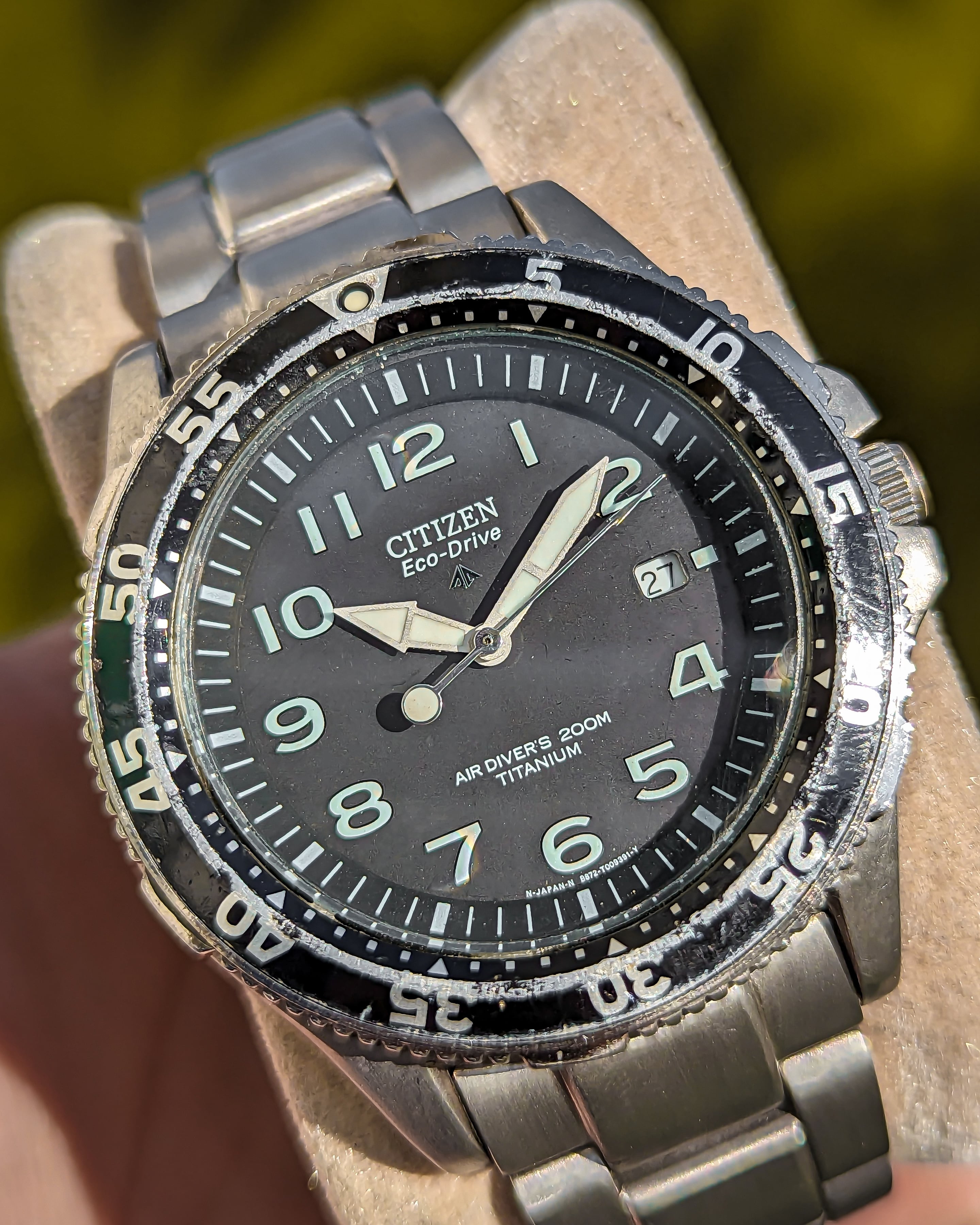 Citizen eco discount drive 200m titanium