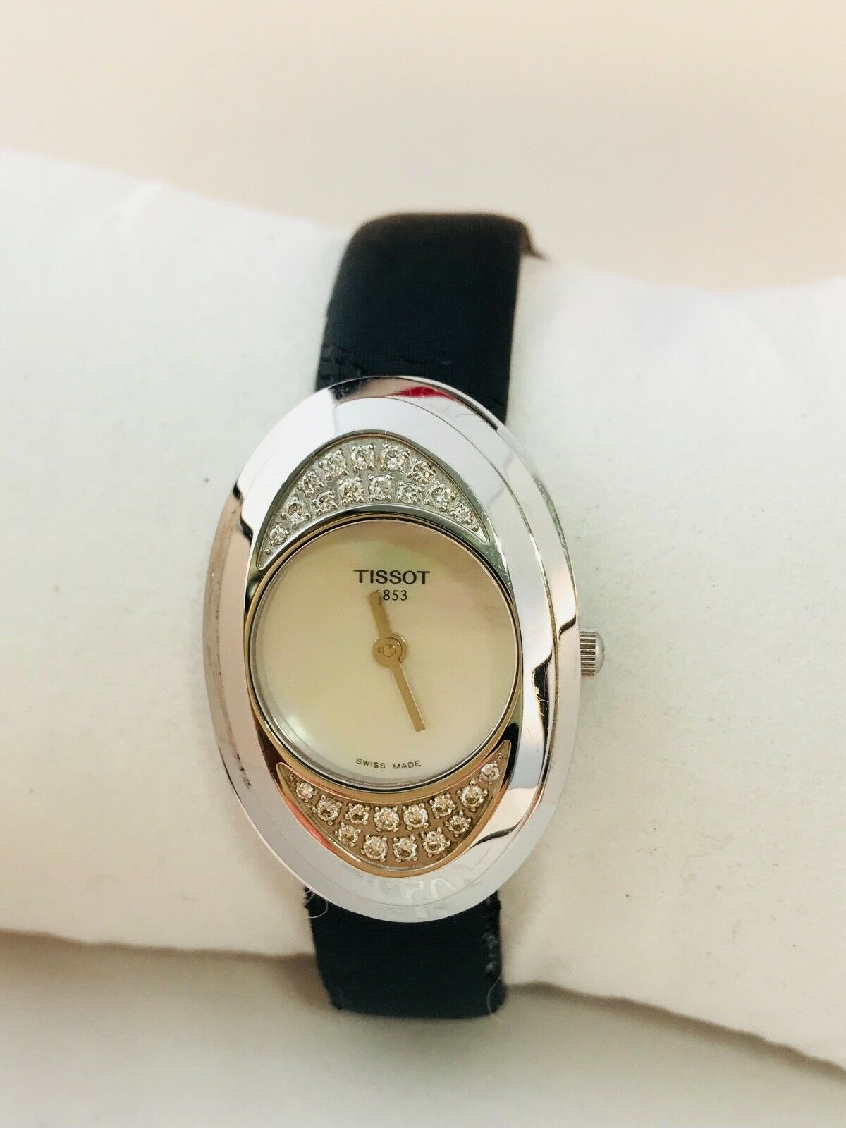 820 ティソ　G346 プレシャスフラワー　オーバル　シェル　腕時計 TISSOT T Trend Precious Flower G346 Ladies Quartz Wristwatch Box