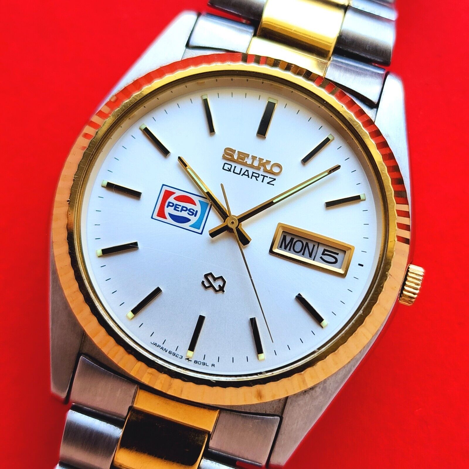 Seiko Pepsi Watch Rare Vintage Fluted bezel Two Tone Bracelet 6923