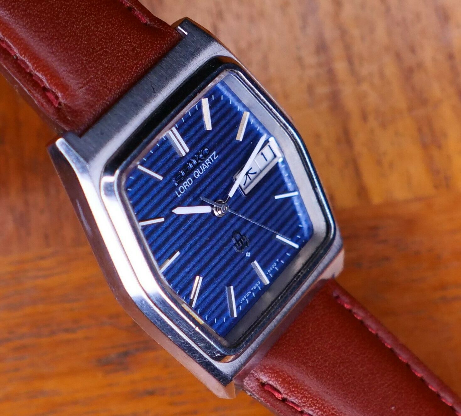 Seiko Lord Quartz - 7853-5020 - Textured Blue Dial | WatchCharts