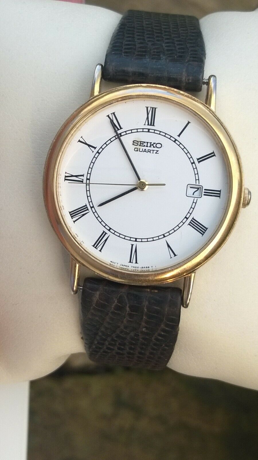 Seiko Mens Vintage Quartz Watch 7N22-8A00 | WatchCharts Marketplace