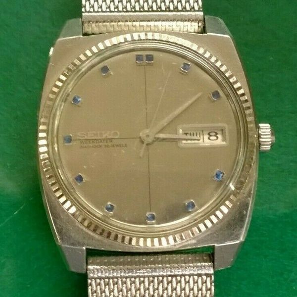 Working Seiko Weekdater Sea Lion M99 Men's Wristwatch 8306-8041 - No  Reserve!! | WatchCharts