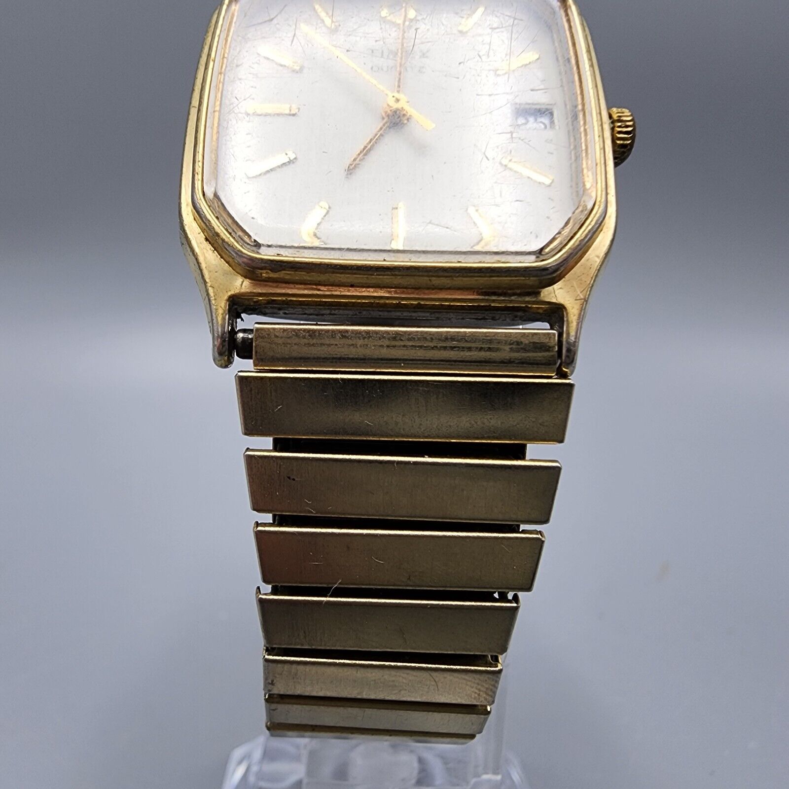 Vintage Timex Q Watch Men Gold Tone Date W-Cell Square 