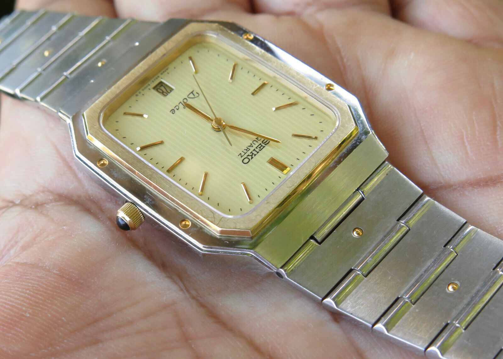 Vintage SEIKO Dolce 9522-5000 Quartz Dress Watch 29mm Mid Size w