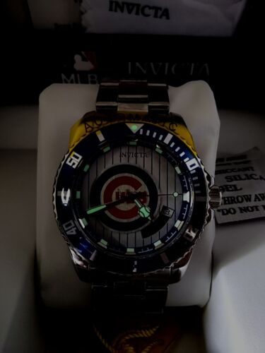 The official auction site of Cubs Auctions | Chicago Cubs Auctions