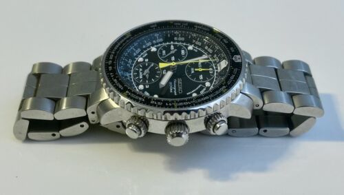 Seiko flightmaster hotsell chronograph 200m