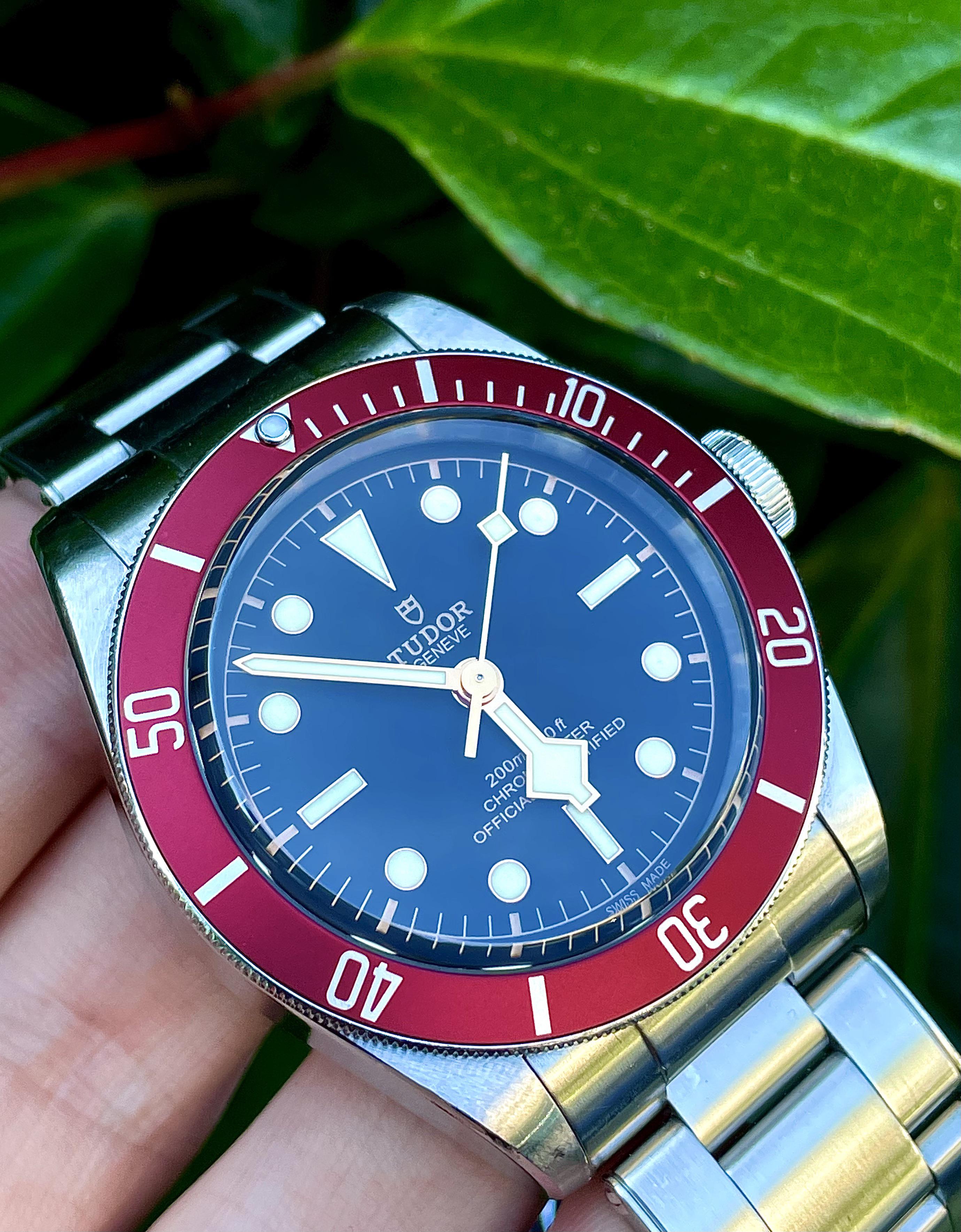 WTS Tudor Black Bay Burgundy ref. 79230R Full Set w Tudor NATO