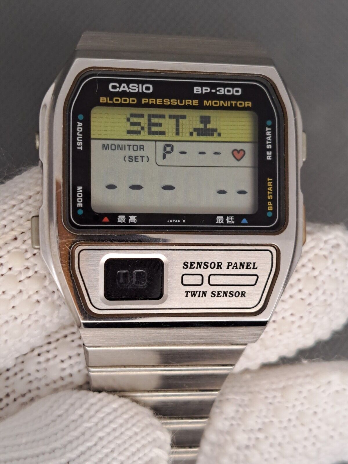 027e1645-ae62-4808-8250-