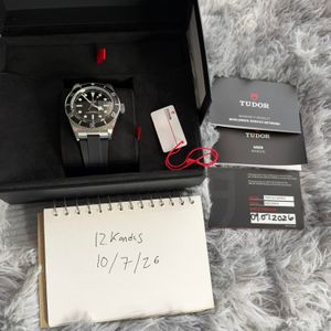 Belt Broken GUCCI I GUCCI Digital Wristwatch Quartz Rubber Black