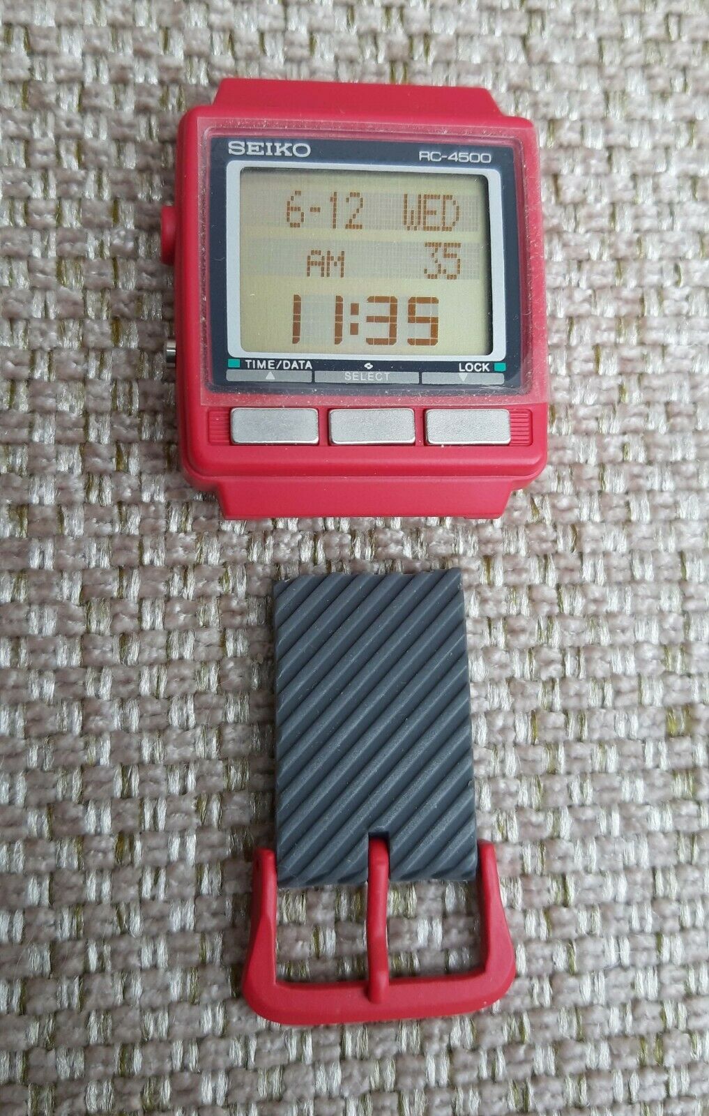 SEIKO RC-4500 RED PC-Datagraph - RARE Vintage Digital 