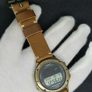 CASIO GMW-62 希少モデル MOON GRAPH Rare Vintage Casio Moon Graph GMW-62 Men's Digital Sports Watch