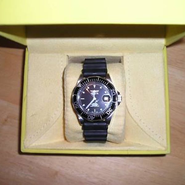 FSInvicta 9110 WatchCharts