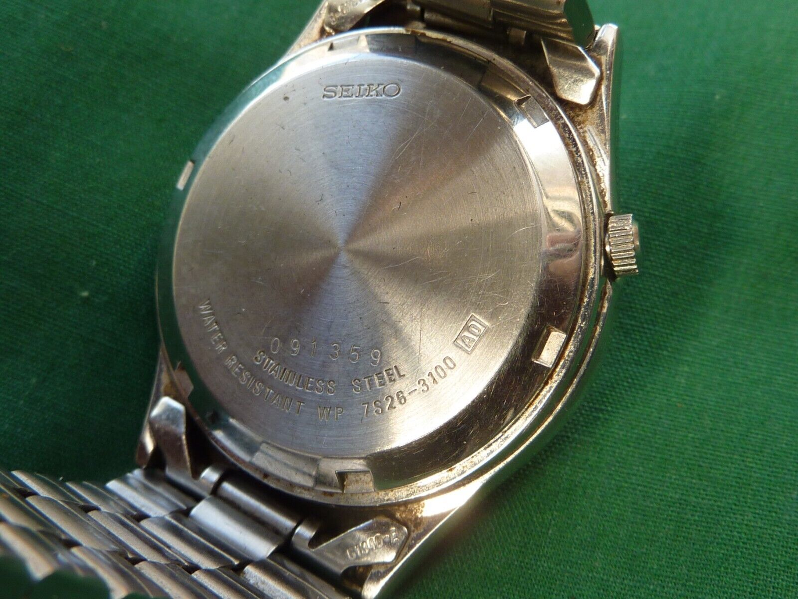 SEIKO 5 AUTOMATIC DATE WATCH 7S26-0224 TG 2 | WatchCharts