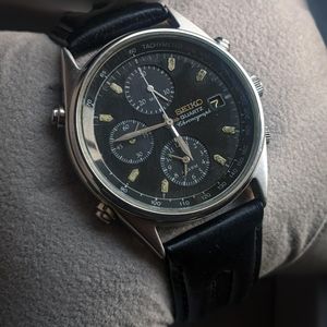 セイコー チタニウム V732-0P30 100M防水 クオーツ デイト Rare Seiko