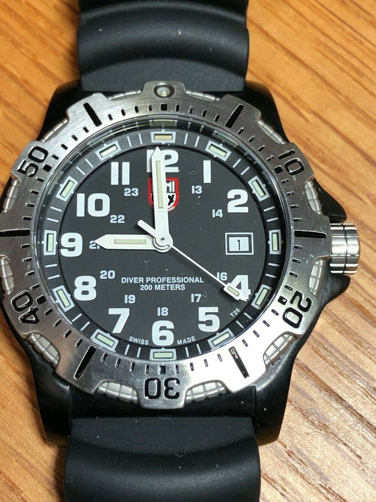 luminox dive professional