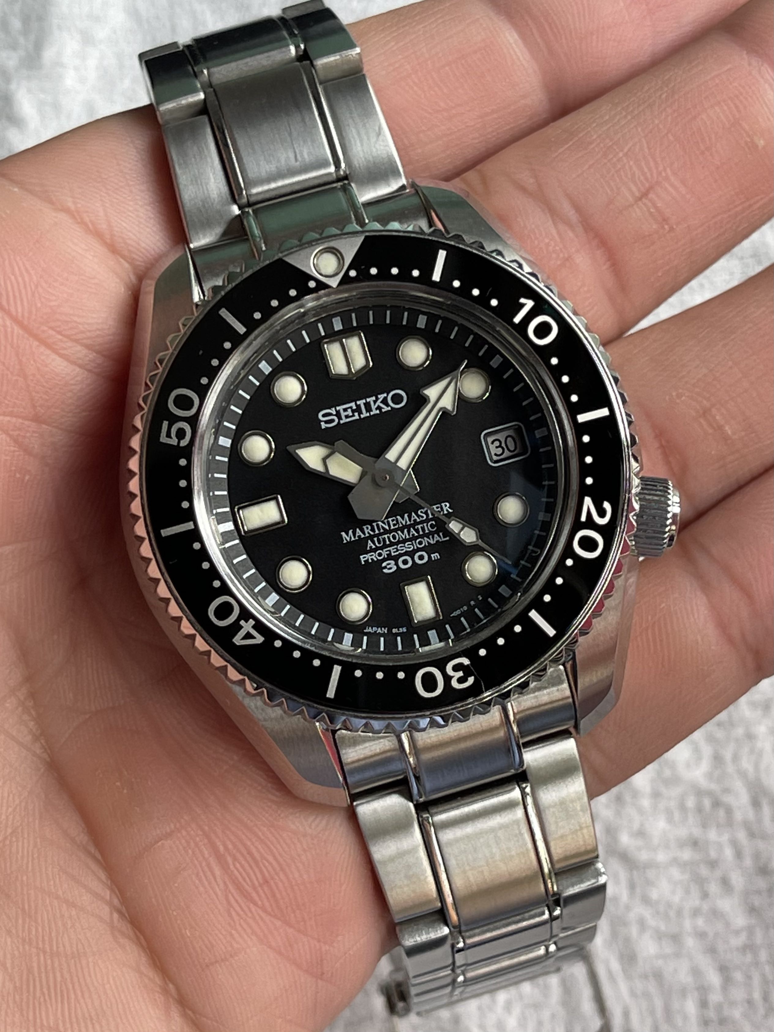 Seiko marinemaster hotsell 300 price