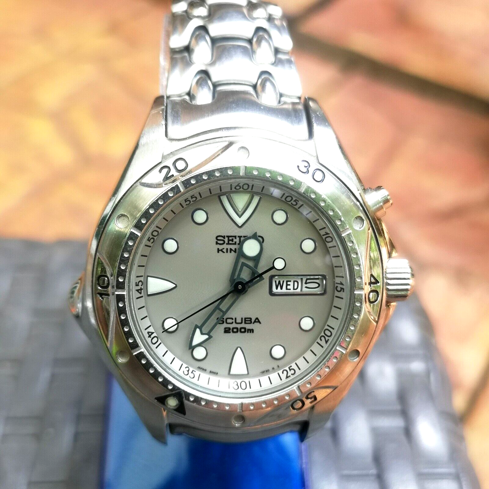 Vintage Seiko kinetic Scuba Diver 200 M. Watch. Pipin Ferreras Series.  5M43-0D70 | WatchCharts Marketplace