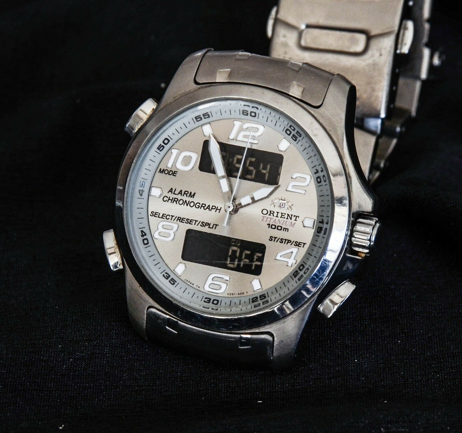 orient analog digital