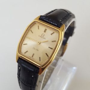 SWISS OMEGA DE VILLE 1387 GOLD PLATED QUARTZ LADIES WATCH SWISS OMEGA DE VILLE 1387 GOLD PLATED QUARTZ LADIES WATCH