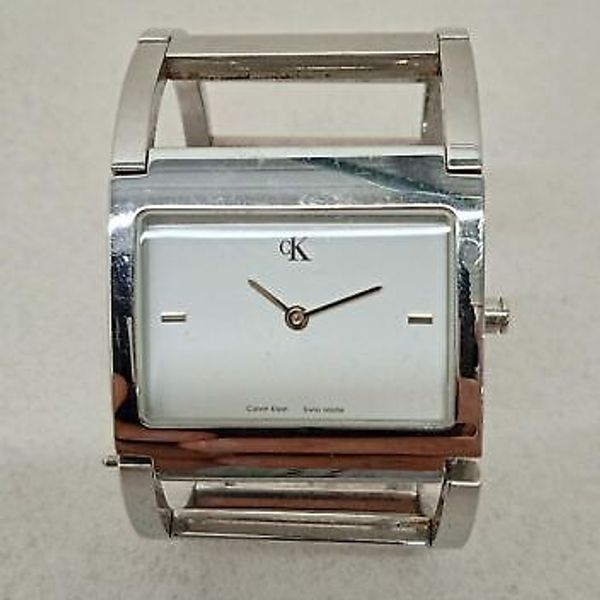 CALVIN KLEIN Ladies K04281-00 Silver Quartz Analogue  display picture 1
