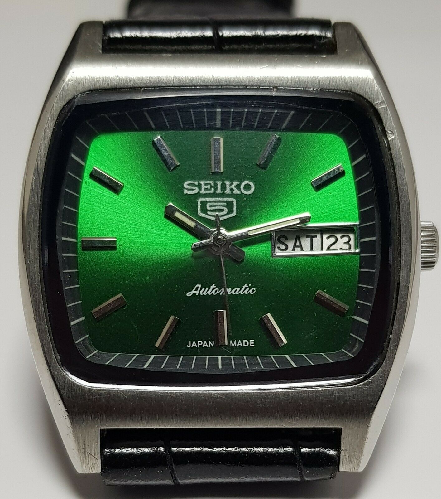 SEIKO 5 TIME BEAUTIFUL VINTAGE AUTOMATIC D D MAN S WATCH GREEN