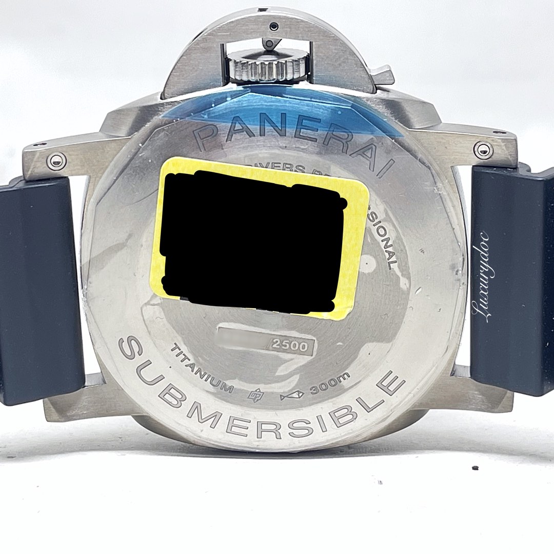 FS.BNIB PANERAI SUBMERSIBLE TITANIUM AUTOMATIC 47MM WATCH PAM 2305