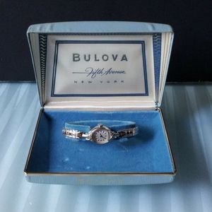 bulova fifth avenue