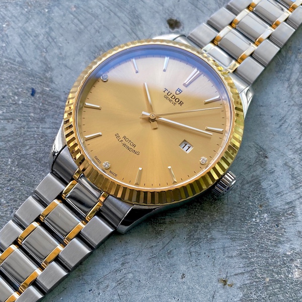 Tudor style clearance gold