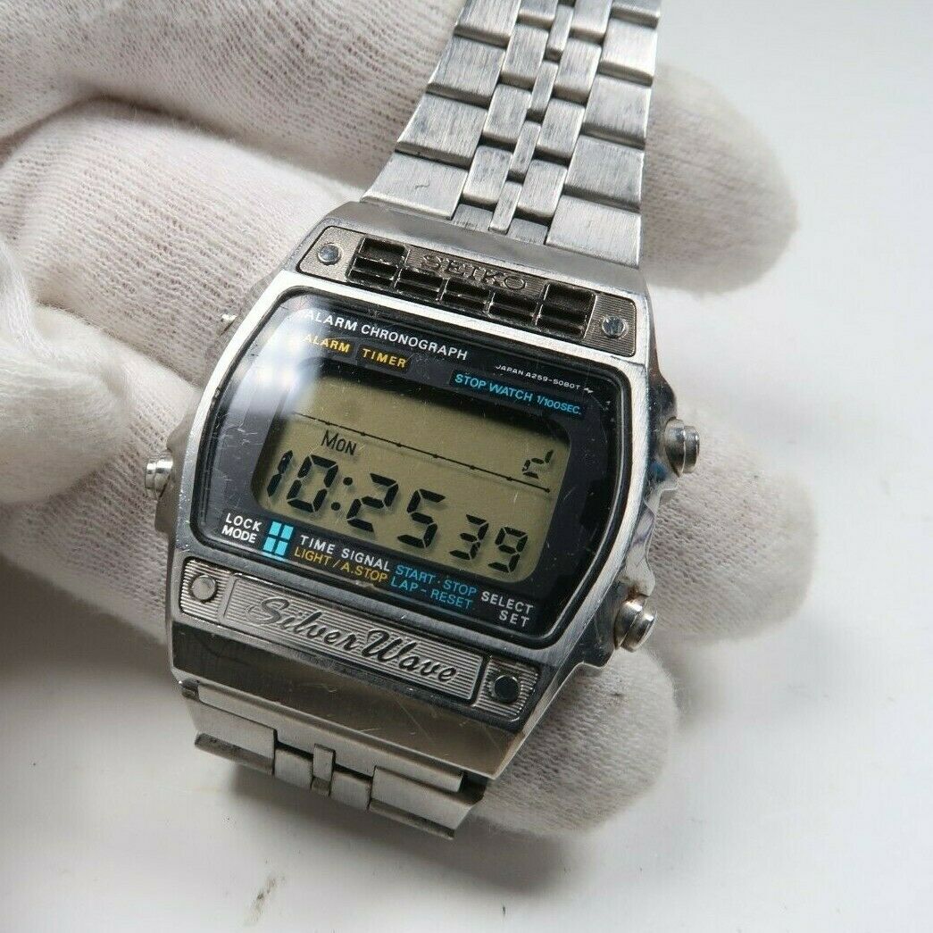 seiko silver wave digital watch