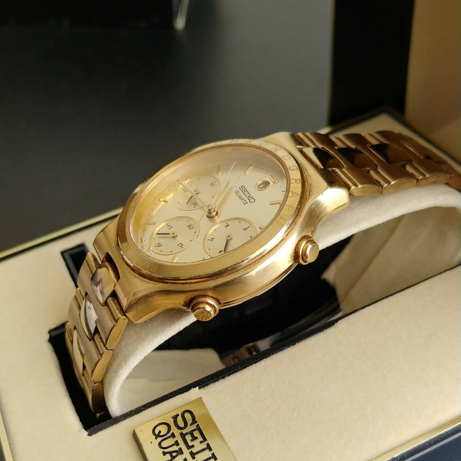 NICE VINTAGE MENS SEIKO 7A34-7019 A4 CHRONOGRAPH WRIST WATCH