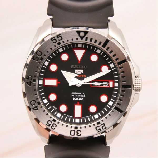 Seiko 5 Sports SRP601J1 Dracula Monster Men's Automatic Diver 4R36-03T0 |  WatchCharts