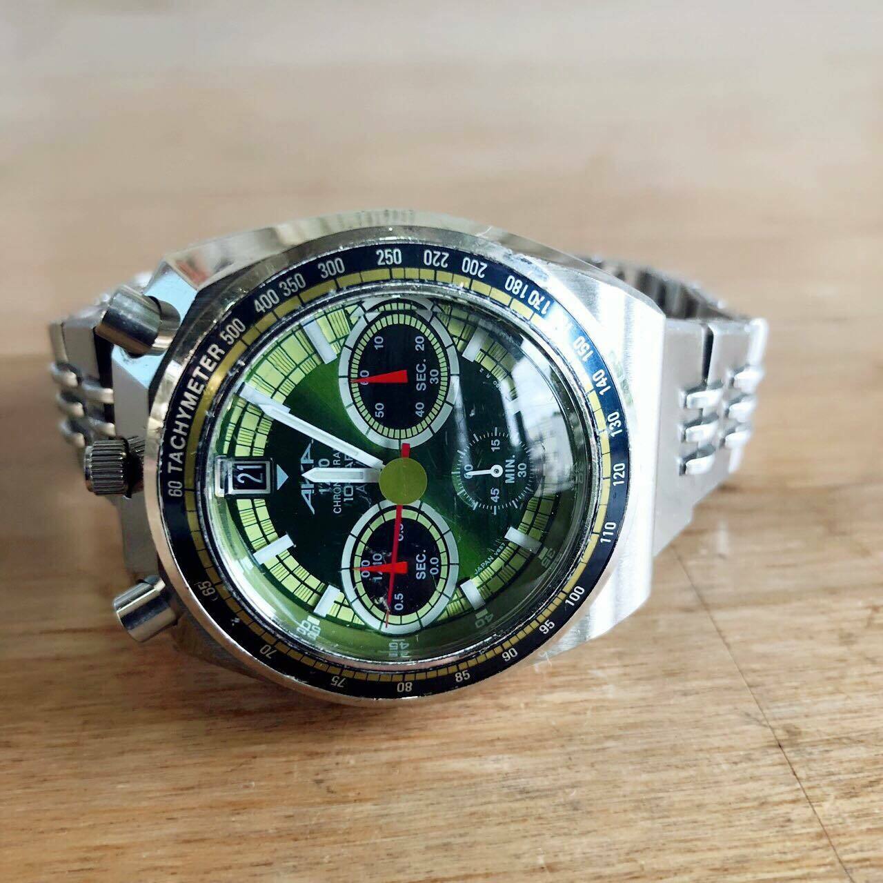 SEIKO AKA ALBA BULLHEAD CHRONOGRAPH V657-6060 GREEN GOOD CONDITION
