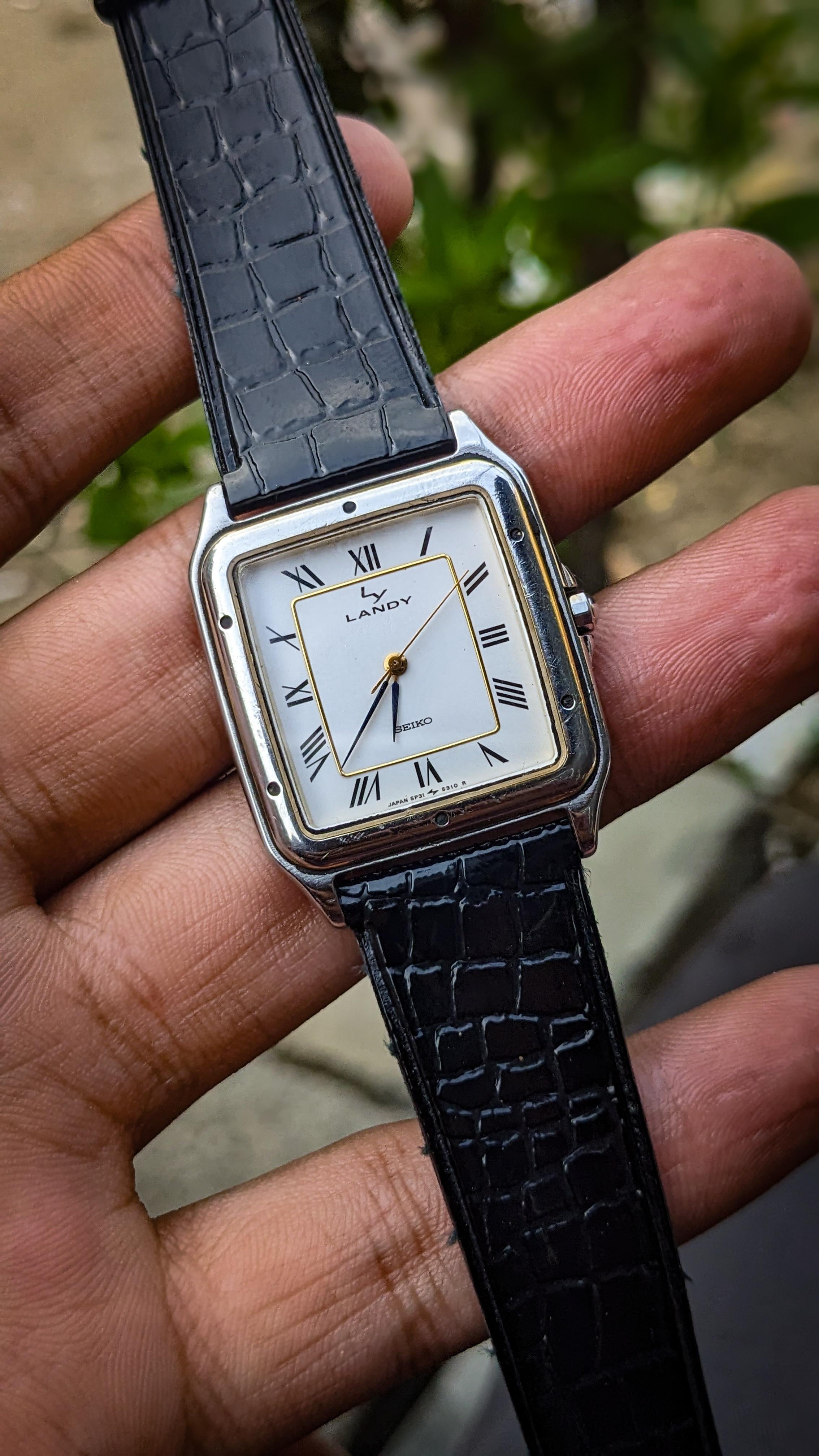 Vintage seiko tankセイコー タンク　腕時計 landy SOLD! Rare Vintage Seiko Landy Tank Watch -Movement: Quartz -Ref