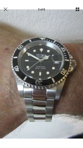 invicta fifty five fathoms