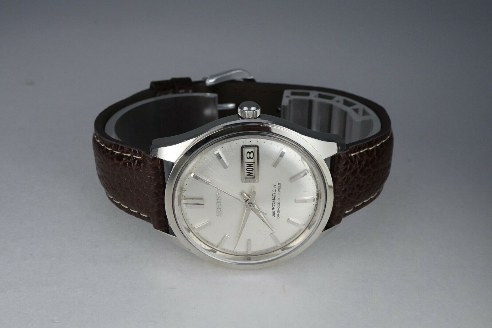 Vintage 1966 JAPAN SEIKO SEIKOMATIC-R WEEKDATER 8306-8001 30Jewels 