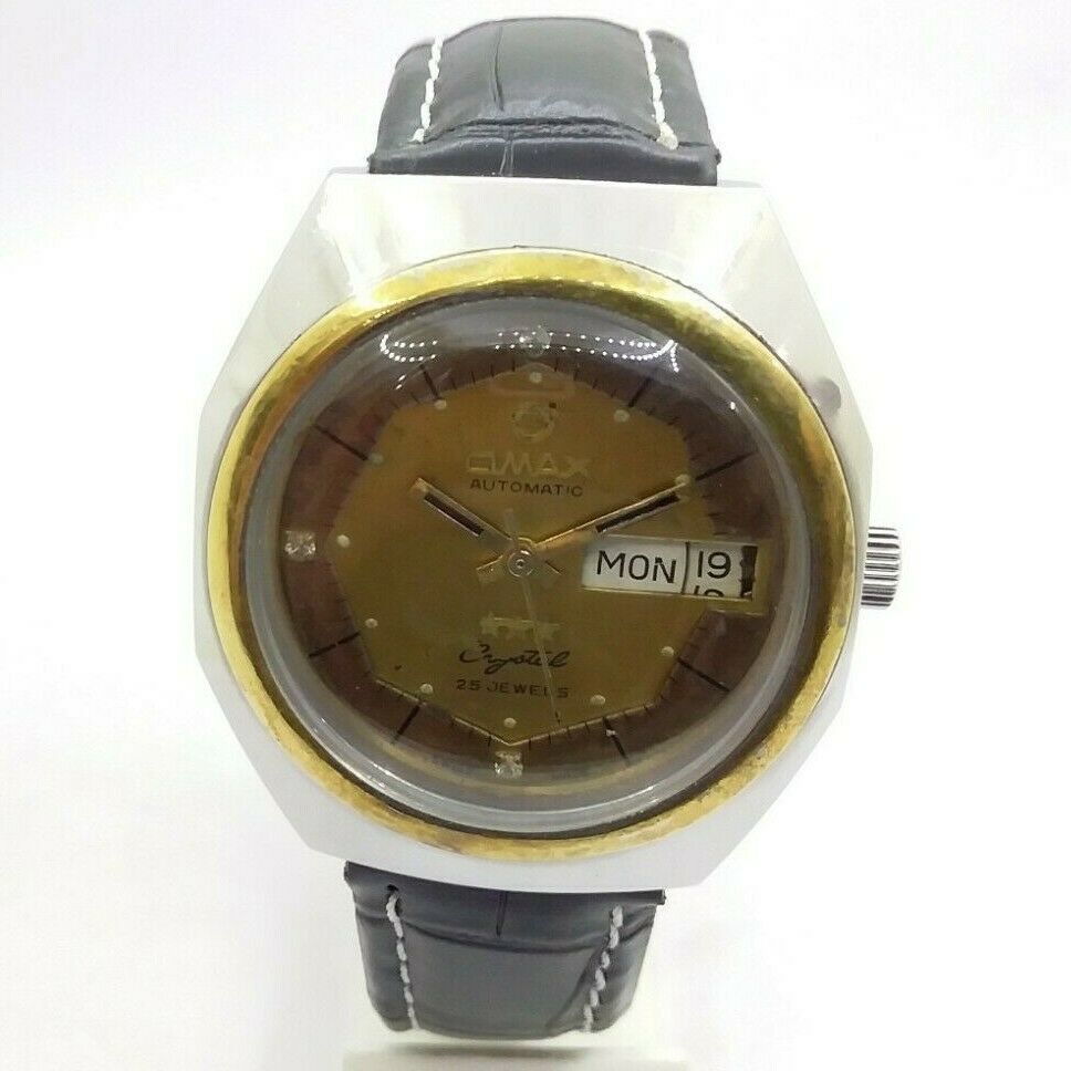 VINTAGE MEN S OMAX CRYSTAL AUTOMATIC 25 JEWELS DAY DATE WORKING