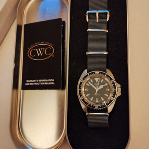 CWC DIVERS WATCH 2012 AUTOMATIC DIVER : 6645-99 923-7697 CWC DIVERS WATCH 2012 AUTOMATIC DIVER : 6645-99 923-7697