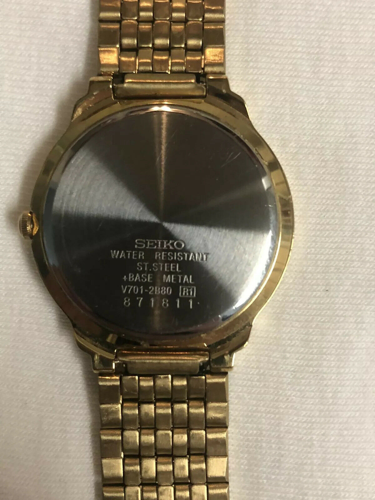 Vintage Seiko Quartz Watch Gold Tone V701-2B80 Wristwatch 