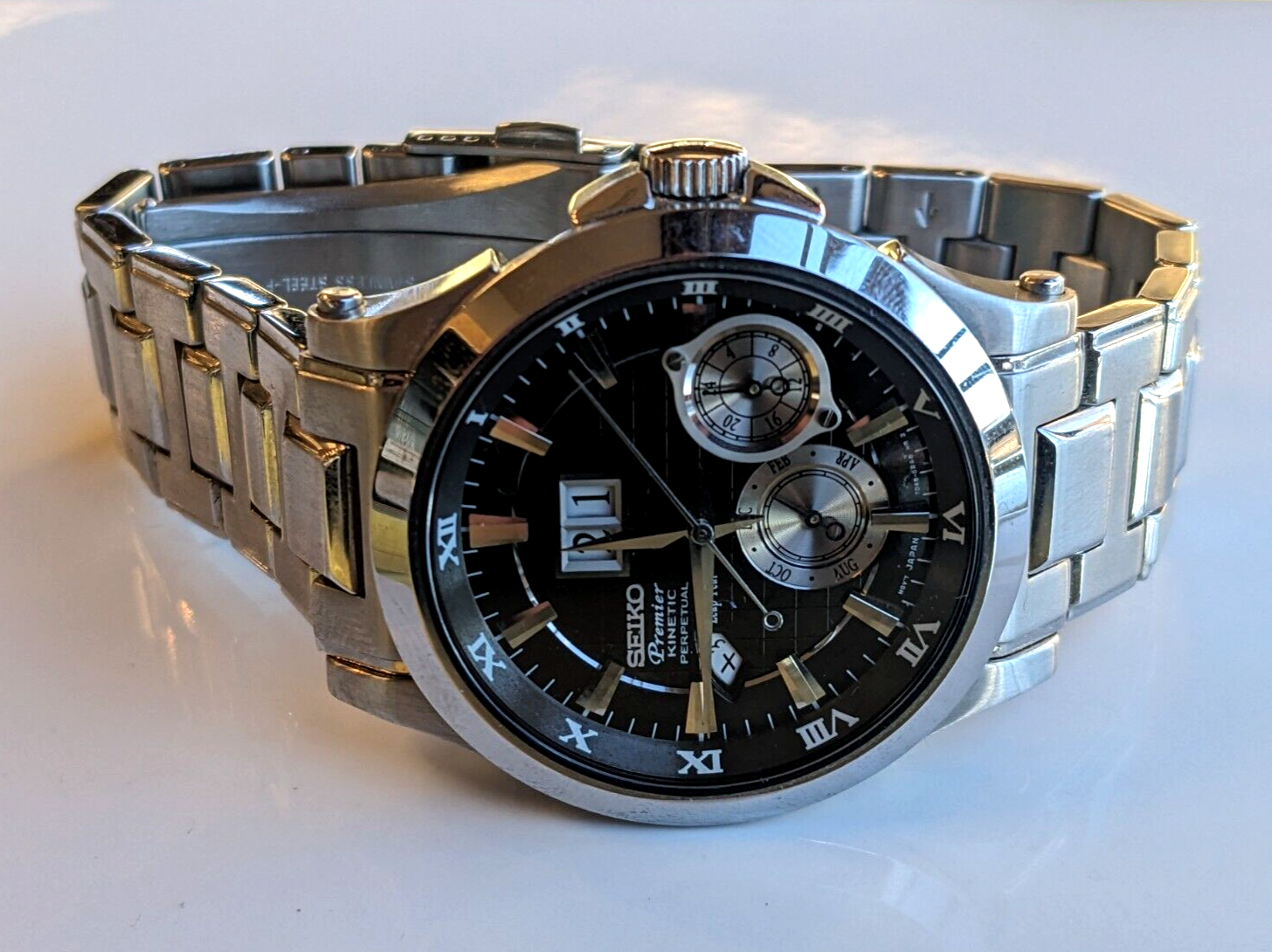 Seiko Premier Kinetic Perpetual Calendar Leap Year Wrist Watch