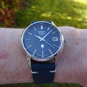 Seiko QZ 0922-8000 Price as of July 2026 | WatchCharts