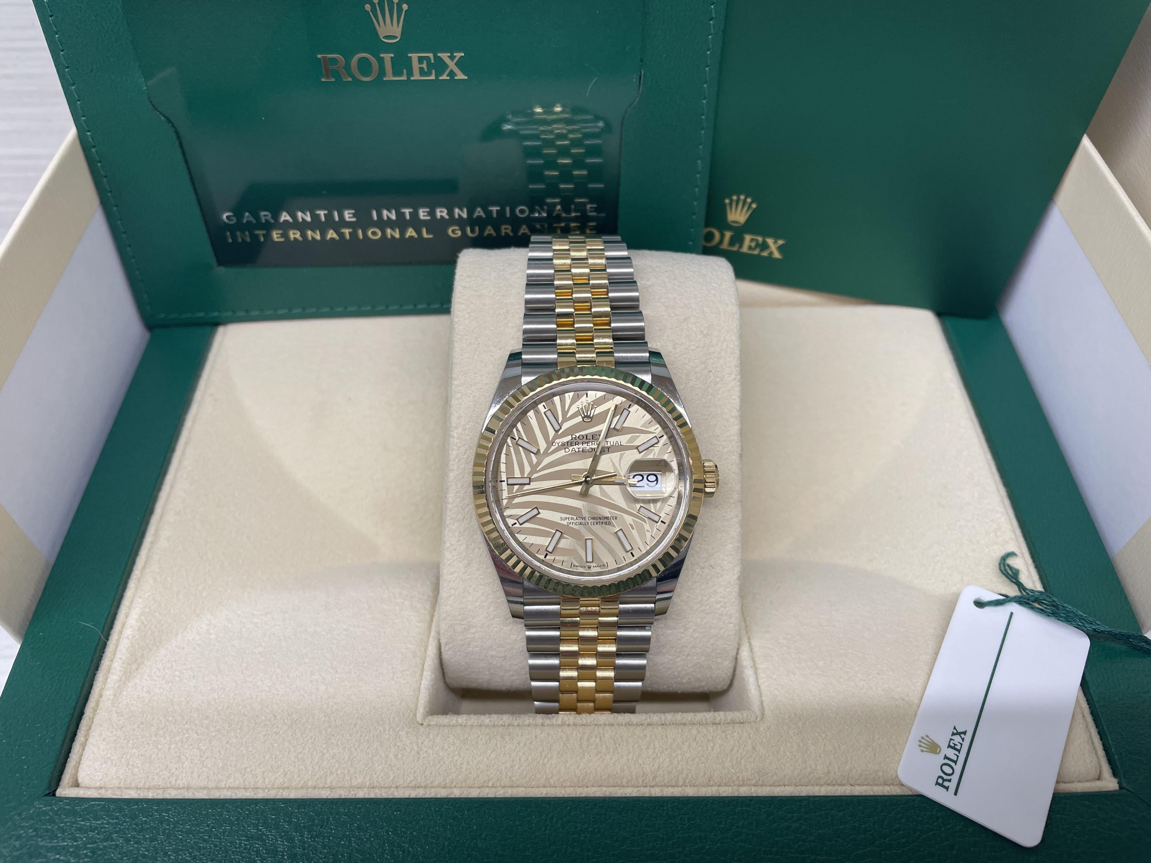 Rolex on sale goldeneye dial