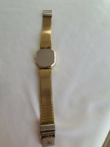 Bulova watch hot sale co p8