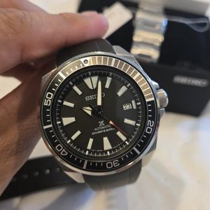 Seiko X Solar V176-0AG0 Chronograph | WatchCharts Marketplace
