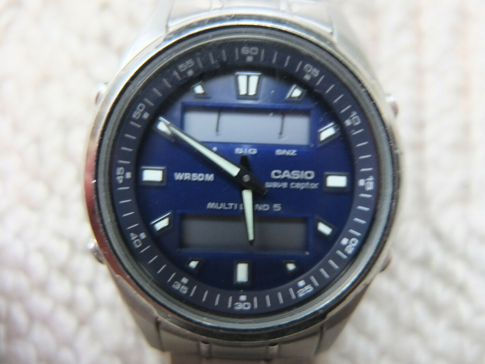 Casio Wave Ceptor MVA M240 f r Bastler for Parts WatchCharts