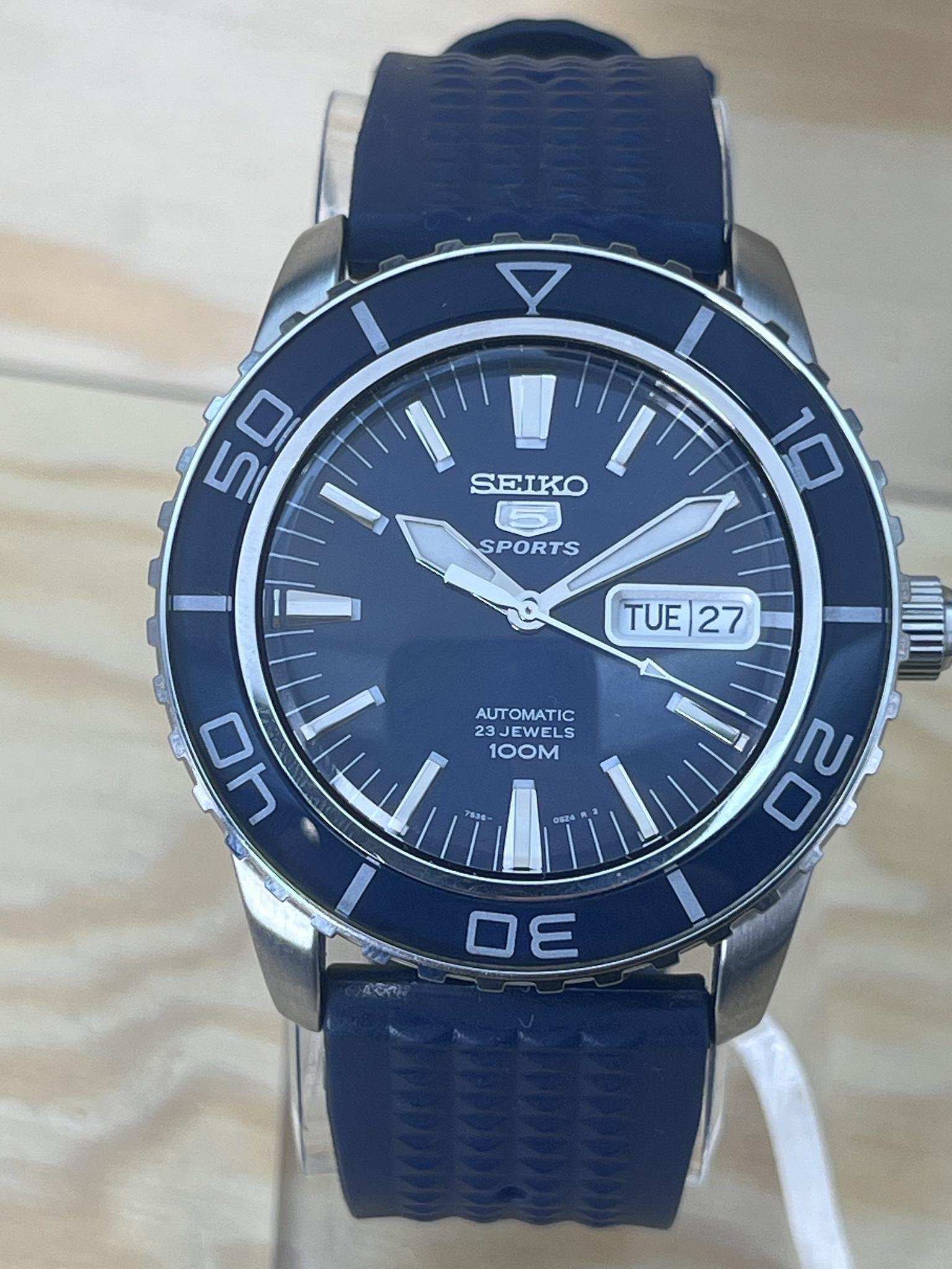 Seiko snzh53 outlet leather strap