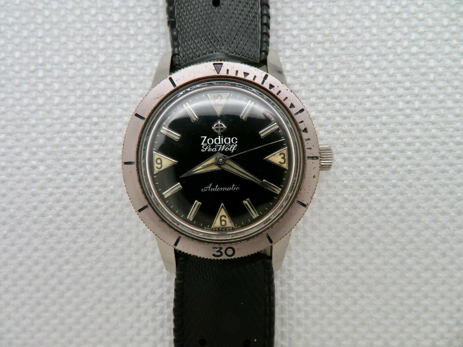 MENS VINTAGE ZODIAC SEA WOLF AUTOMATIC WRISTWATCH 702-916 CAL. 70 