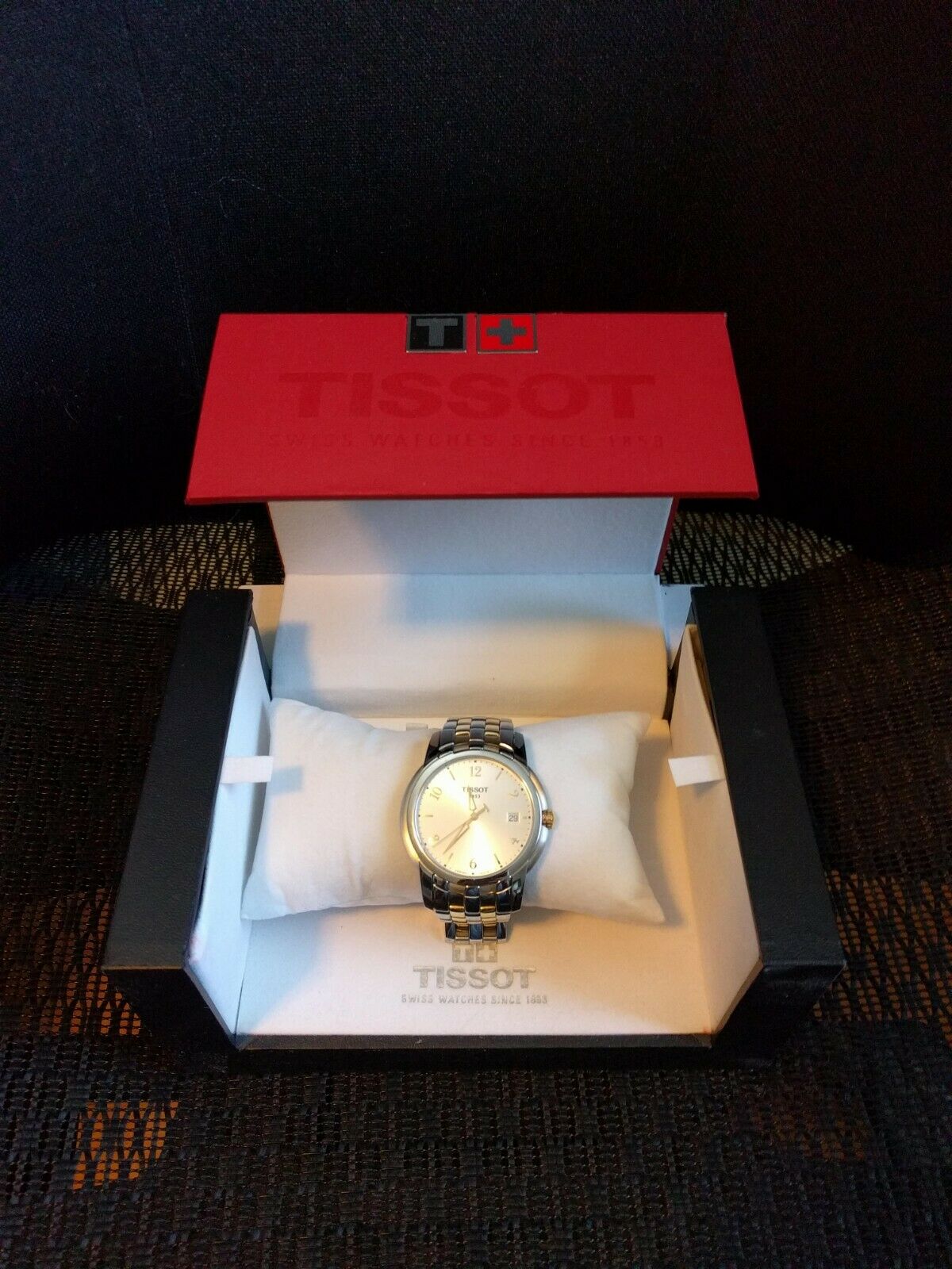 Tissot box online watch