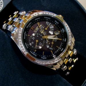 Citizen Eco-Drive Calibre 8700 Gold and Silver - Diamond watch - classic  beauty | WatchCharts
